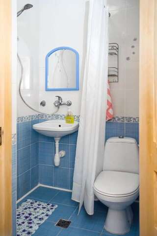 Гостевой дом Гостевой Дом Де Ришелье Одесса Двухместный номер эконом-класса с 1 кроватью или 2 отдельными кроватями-7