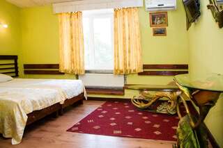 Гостевой дом Гостевой Дом Де Ришелье Одесса Улучшенный двухместный номер более высокой категории с 2 отдельными кроватями-2